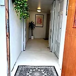 Retreat - Steps From Bryggen - Norwegians Minimum Age 25 Leilighet *