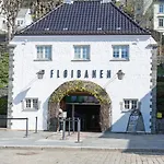Retreat - Steps From Bryggen - Norwegians Minimum Age 25 Appartement Bergen
